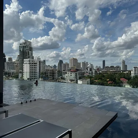 Keynebysansiri Thonglobts2Minswalk Cozyoasis Wfh R Apartment